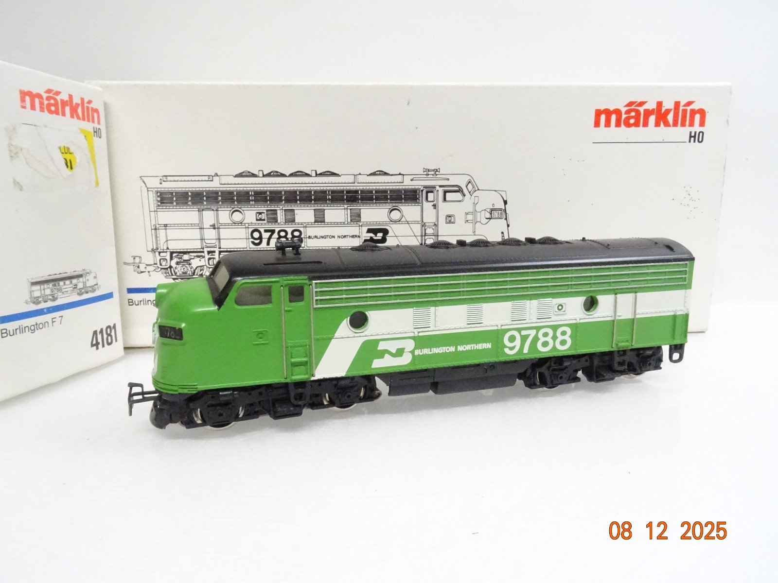 Märklin H0 4181 US Diesellok EMD F 7 9788 Burlington Dummy in OVP JL4946