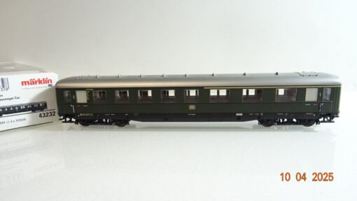 Märklin H0 43232 Schürzenwagen 1./2.Kl. der DB in OVP PR7045