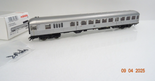 Märklin H0 43820 Nahverkehrs-Steuerwagen Silberling 2.Kl. der DB in OVP LE9987