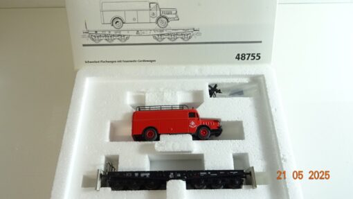 Märklin H0 48755 Schwerlast-Flachwagen Feuerwehrwagen der DB in OVP PR7866
