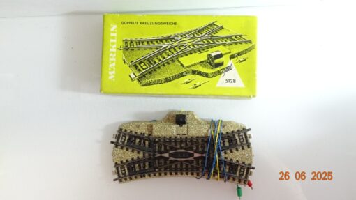 Märklin H0 5128 Doppelte Kreuzungsweiche siehe Foto in OVP CK9049