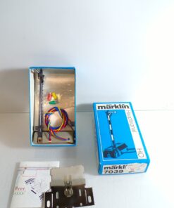 Märklin H0 7039 Hauptsignal siehe Foto in OVP PK2499