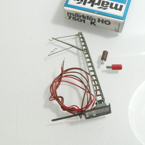 Märklin H0 7501 K Oberleitungs-Anschlussmast mit Kondensator in OVP RG8940