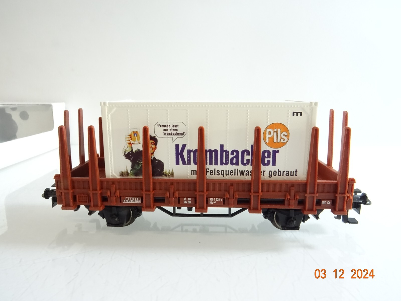 Märklin H0 94306 Rungenwagen mit Container Krombacher Pils der DB in OVP PR4466 – Bild 3