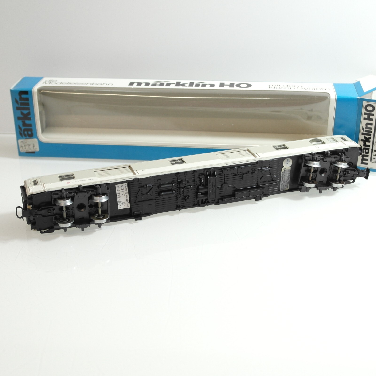 Märklin H0 Gepäckwagen 51 80 95-80 039-8 der DB in EVP RF3214 – Bild 3