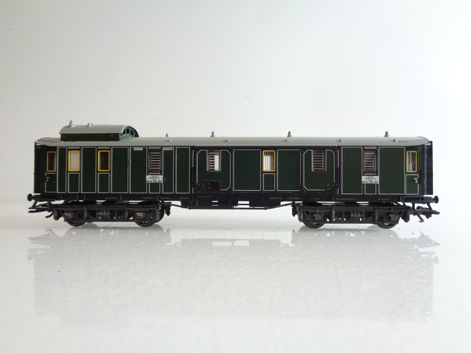 Märklin H0 Gepäckwagen der K.Bay.Sts.B. BH984 o.