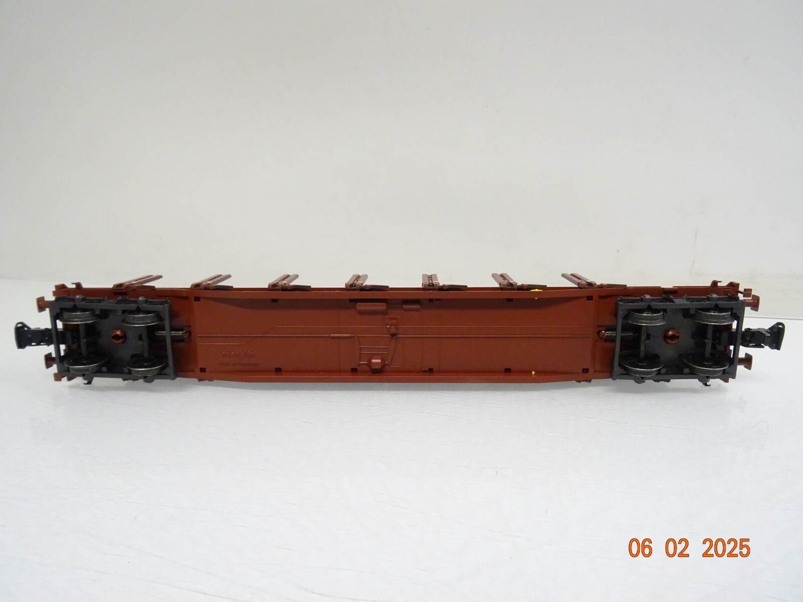 Märklin H0 Rungenwagen mit Ladung 2 Stk u Güterzug Begleitwagen der DB PR5787 o. – Bild 11