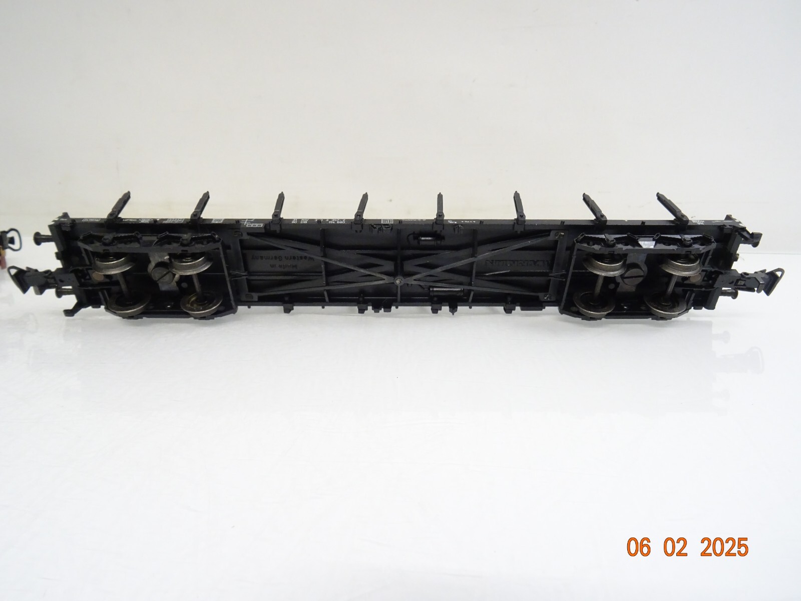 Märklin H0 Rungenwagen mit Ladung 2 Stk u Güterzug Begleitwagen der DB PR5787 o. – Bild 13