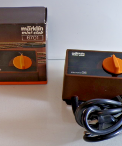 Märklin Mini-Club 6701 Electronic Trafo Transformator siehe Foto in OVP PK2720