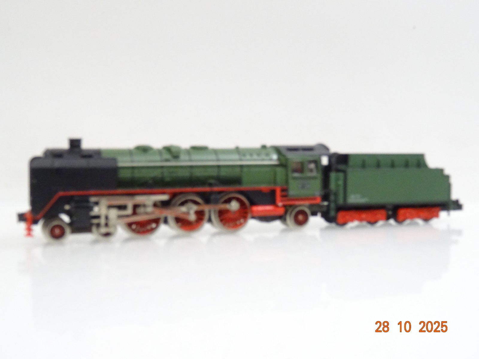 Minitrix N 2044 Dampflok BR 01 235 der DR JL3843 o. – Bild 3