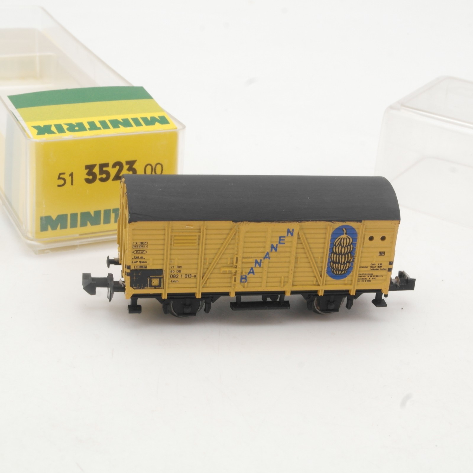 Minitrix N 51 3523 00 Kühlwagen Bananen der DB in OVP RR5345