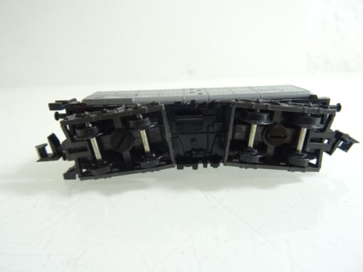 Minitrix N Heizöl-Kesselwagen der DB RR952 o. – Bild 4