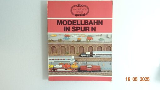 Modellbahn in Spur N siehe Foto CK8243 o.