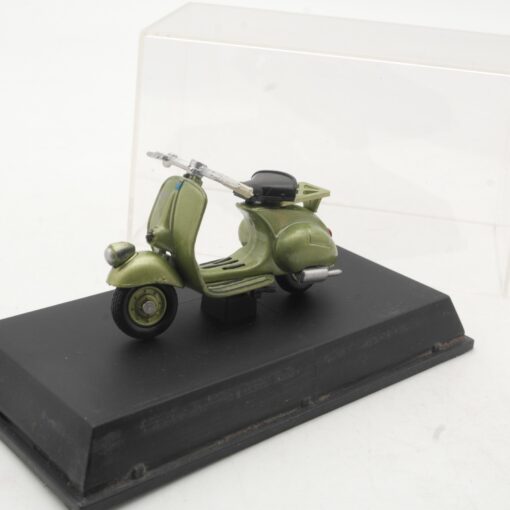New Ray 1:32 Roller Vespa 125 (198) in PC Box RR1375 – Bild 4