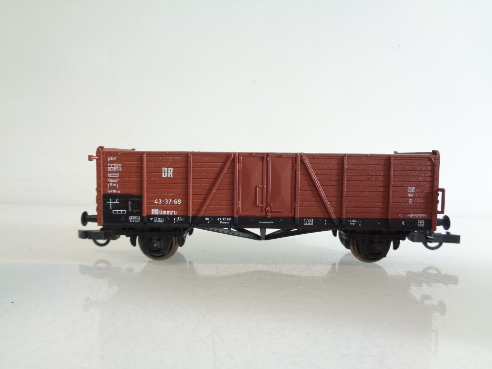 Piko H0 4 versch. Güterwagen der SBB/DR BH943 o. – Bild 4