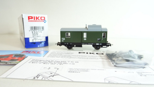 Piko H0 53235 Gepäckwagen der DR neuwertig in OVP PR2016 – Bild 3