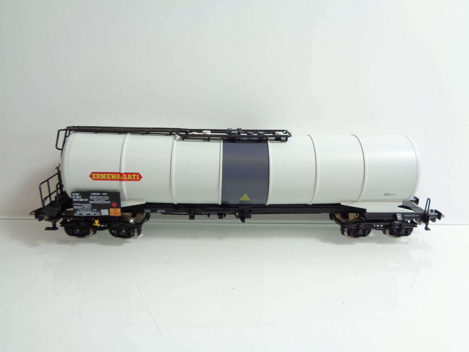 Piko H0 54188 Kesselwagen mit Bremserbühne Ermewa-Sati der SNCF in OVP JD6444 – Bild 3