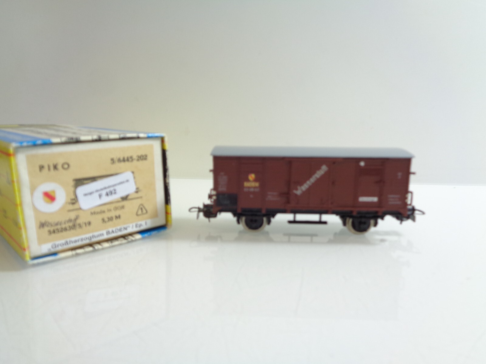 Piko H0 5/6445-202 AC Gedeckter Güterwagen in OVP F492