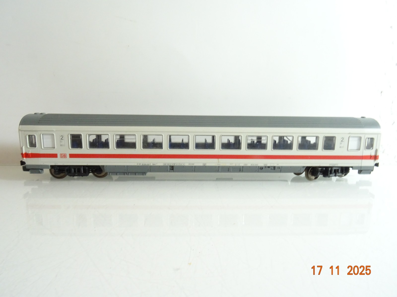 Piko H0 IC Personenwagen 2. Klasse 61 80 20-94 414-5 der DB RR4660 o. – Bild 3