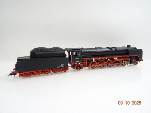 Rivarossi H0 4501 Dampflok BR 45 001 der DR in EVP JL3480 – Bild 4
