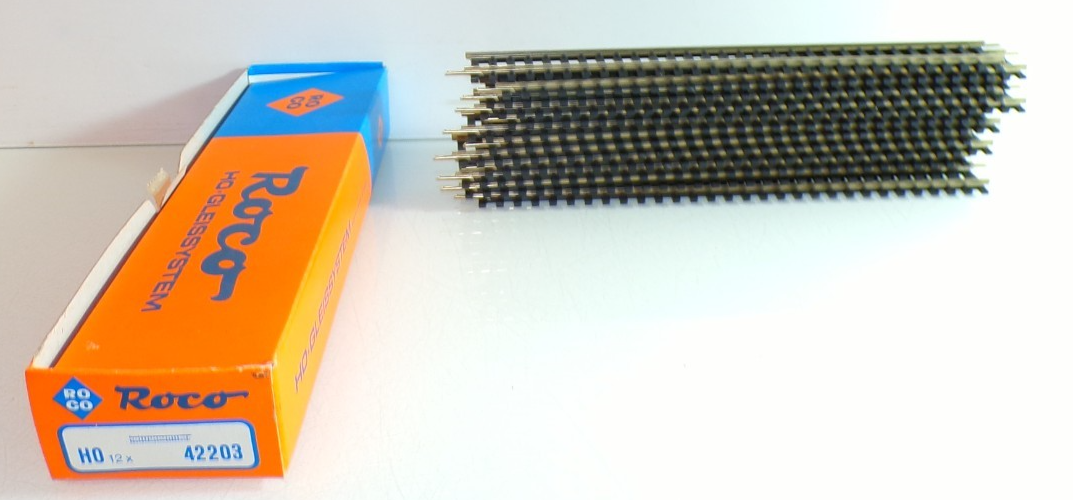 Roco H0 42203 gerades Gleis 12Stück siehe Foto in OVP PK2237