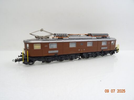 Roco H0 43952 AC Schweiz E-Lok Ae 6/8 206 der BLS für Märklin 3-Leiter JL1281 o.