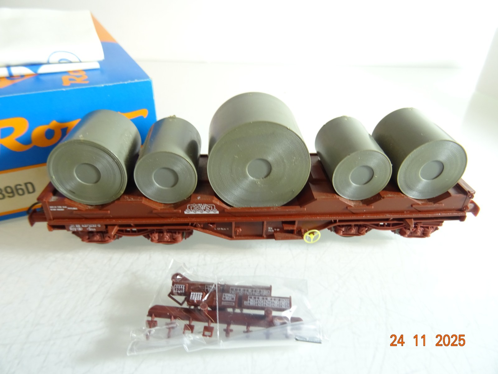 Roco H0 4396D Güterwagen Rollentransport mit Stahlrollen der SNCB in OVP RR4807 – Bild 3