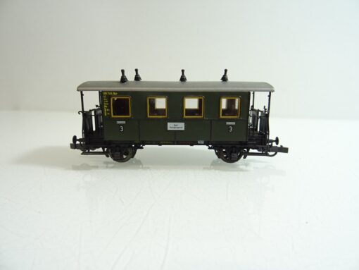 Roco H0 Personenwagen zweiachsig Länderbahn PR267 o. – Bild 3