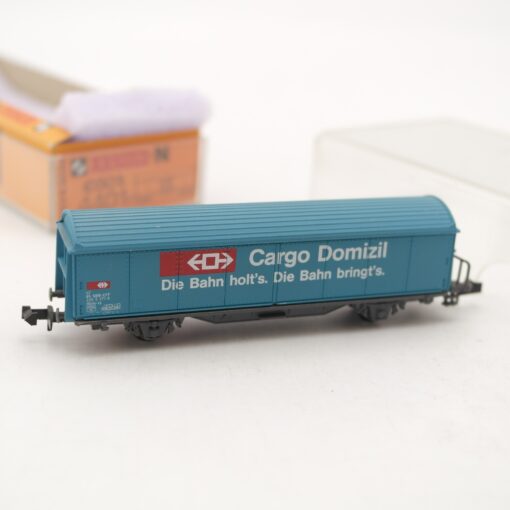 Roco N gedeckter Güterwagen Cargo Domizil der SBB in EVP RR2190