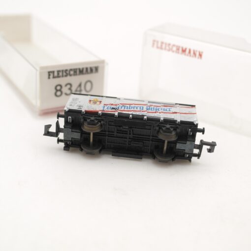 Roco N gedeckter Güterwagen Fürstenberg Pilsener der DB in EVP RR2153 – Bild 4