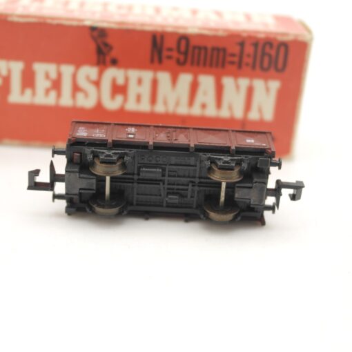 Roco N gedeckter Güterwagen der DB in EVP RR2224 – Bild 4