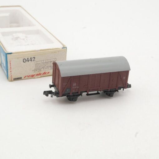 Schnäppchen N gedeckter Güterwagen der DR in EVP QR8011