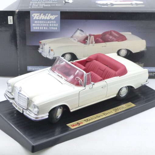 Tchibo / Maisto 1:18 36873 Mercedes Benz 280 SE weiß Baujahr 1966 in OVP EX5725 – Bild 3
