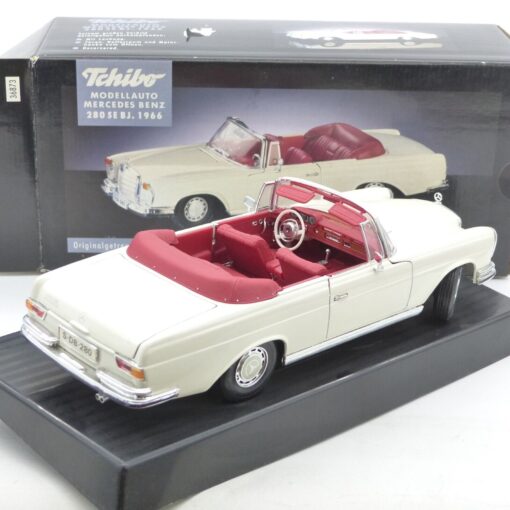 Tchibo / Maisto 1:18 36873 Mercedes Benz 280 SE weiß Baujahr 1966 in OVP EX5725 – Bild 6