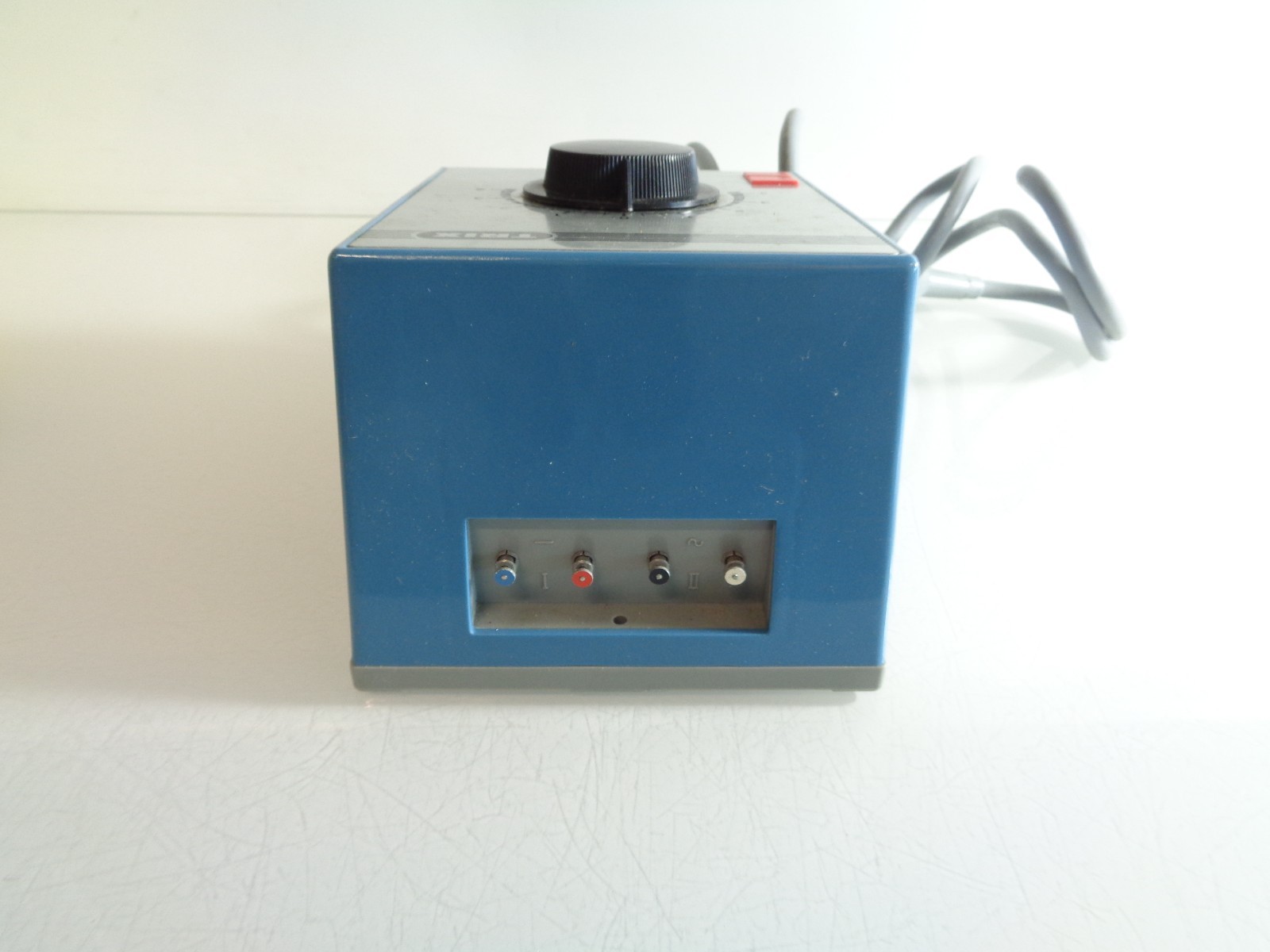 Trix 56-5579-00 Transformator 50/60 Hz 220 V siehe Foto in OVP PK1827 – Bild 3