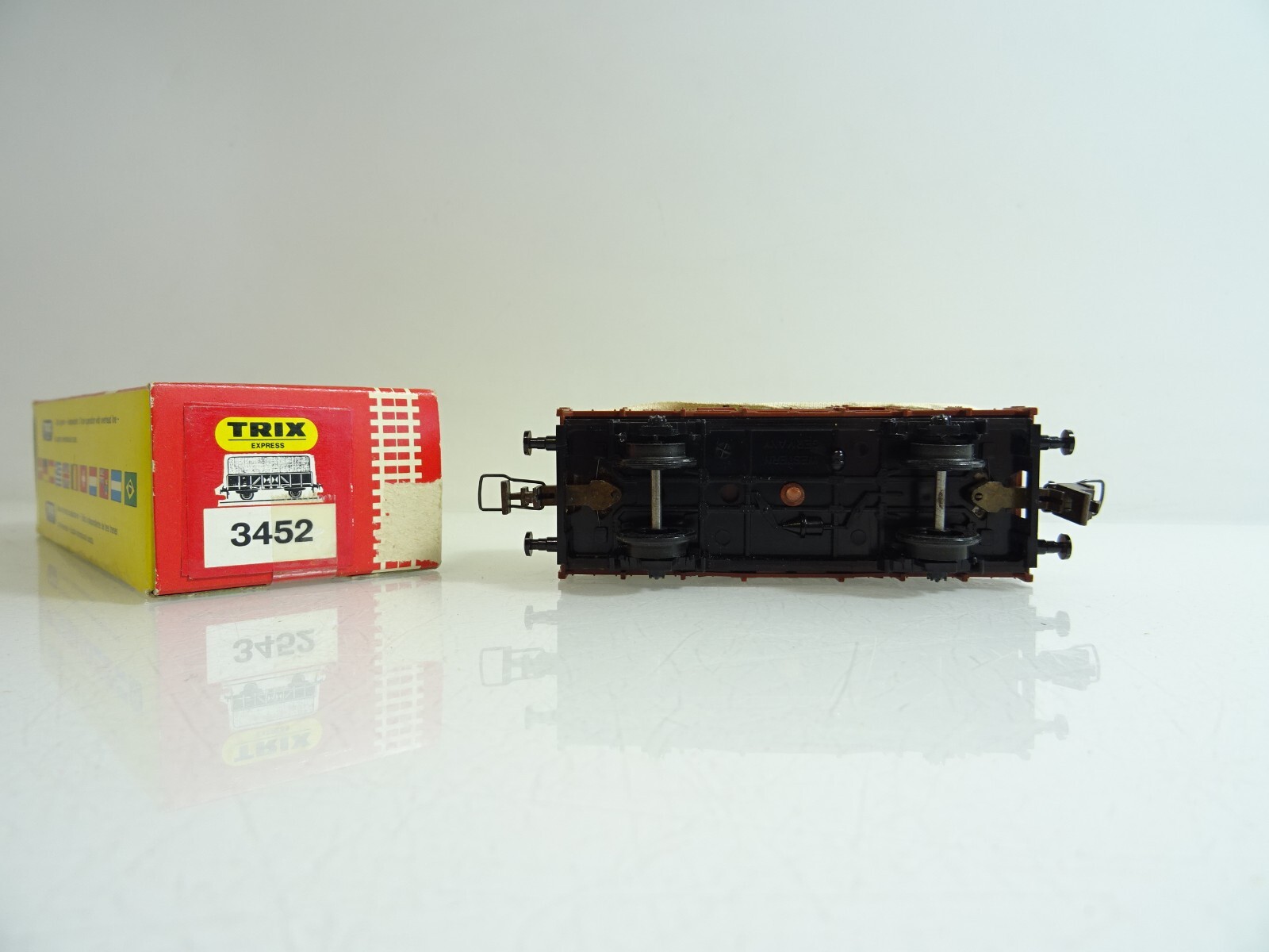 Trix Express H0 3452 Niederbordwagen mit Plane der DB in OVP PR826 – Bild 4