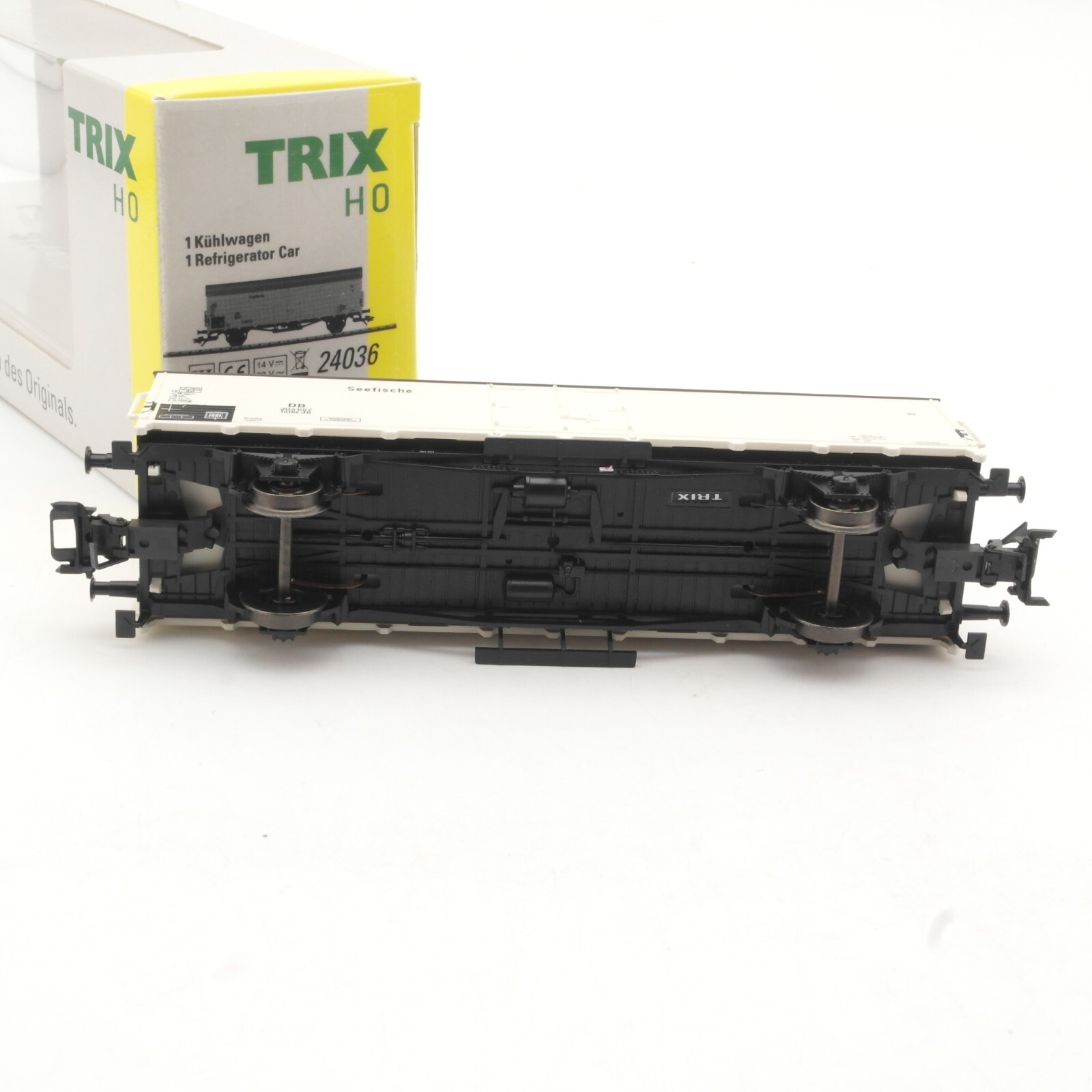 Trix H0 24036 Kühlwagen Seefische der DB RR1363 – Bild 4
