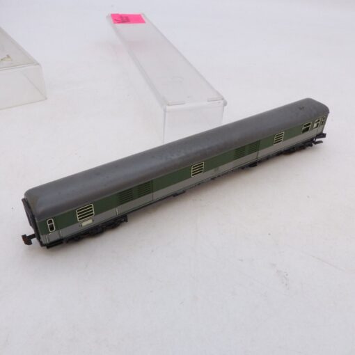 Trix N Gepäckwagen 51 80 92-40 117-4 der DB in EVP RG1534 – Bild 3