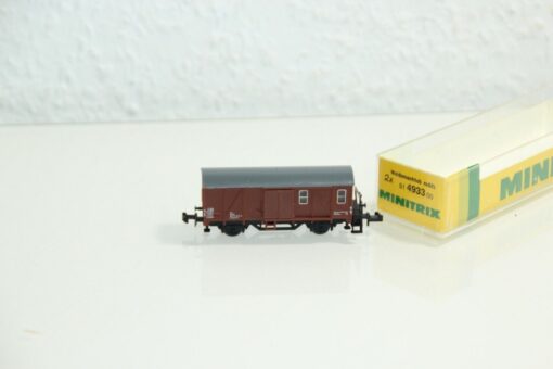 Trix N gedeckter Güterwagen der DB in EVP GS3354