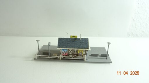 Vollmer H0 26873 Bushaltestelle aus Anlagenrückbau siehe Foto CK7453 o. – Bild 4