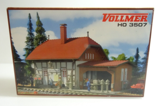 Vollmer H0 3507 Bausatz Haltepunkt Spatzenhausen neuwertig in OVP QR4110