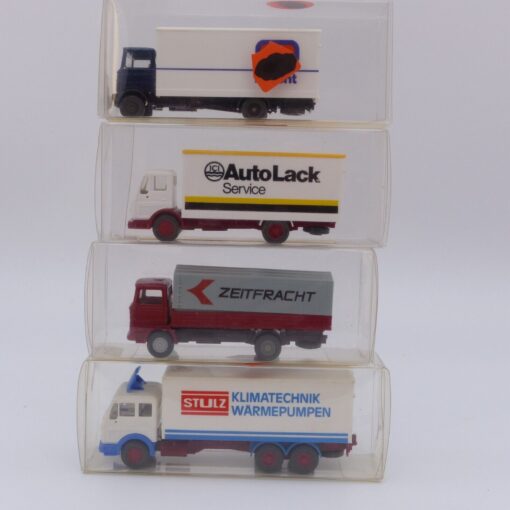 Wiking 1:87 Mercedes Koffer und Pritschen-LKW Modelle im 4er Pack in EVP EX3037A