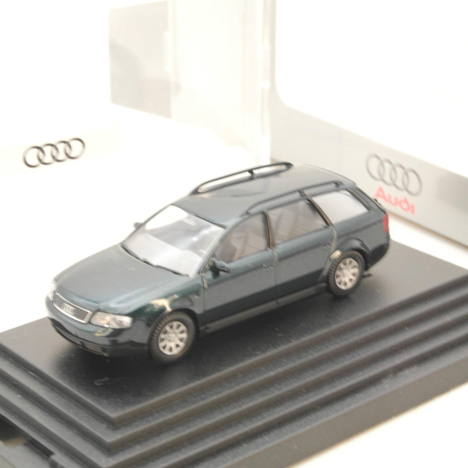 Wiking 1:87 Webemodell Audi A6 Avant in OVP RG4459