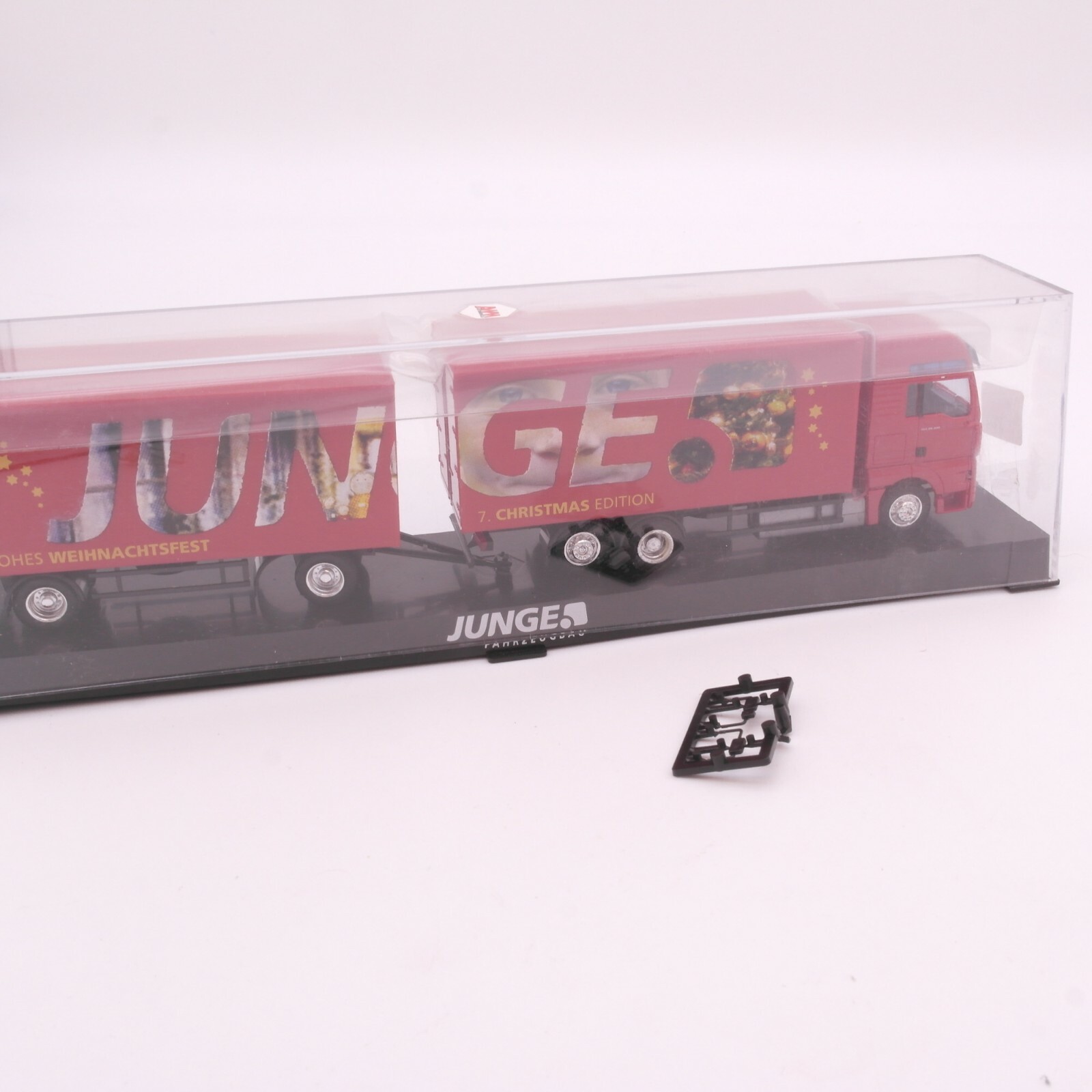 AWM 1:87 MAN TGA Hängerzug Junge in PC Box RT3643 – Bild 4