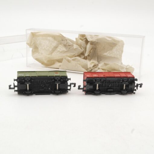 Arnold / Minitrix N Set gedeckte Güterwagen in EVP RR219 – Bild 4