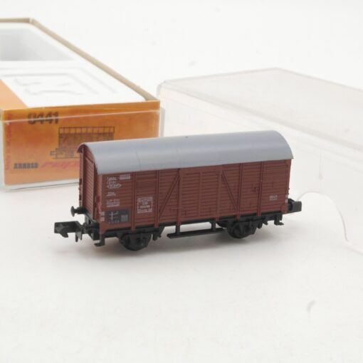 Arnold N 0441 gedeckter Güterwagen der DB in OVP QR9999