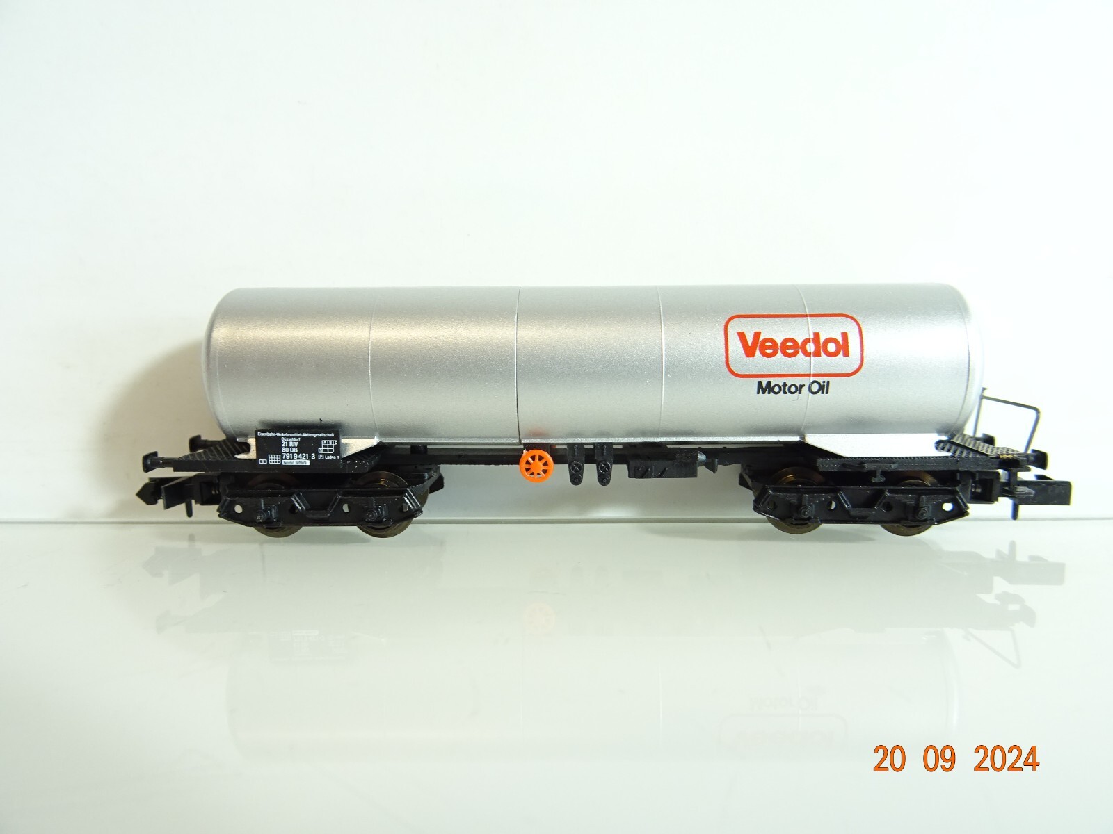 Arnold N 4370-42 Kesselwagen Veedol Motor Oil der DB in OVP PR2812 – Bild 3