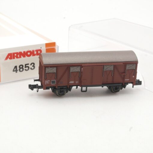 Arnold N 4853 gedeckter Güterwagen der SNCF in OVP RR272