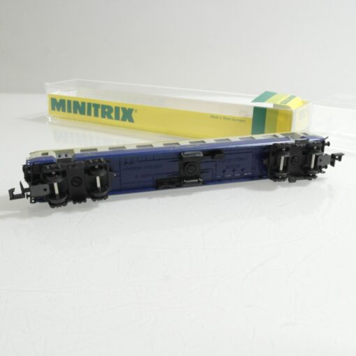 Arnold N Personenwagen 1. Klasse der BLS in EVP RG7099 – Bild 4
