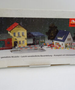 Auhagen H0 15 100 Bausatz Zubehör Startset mit Bahnhof etc. in OVP LE4018
